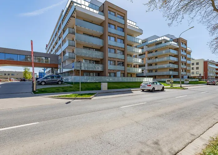 Deluxe Apartament Baltic Wave, Basen, Siłownia, Parking by Noclegi Renters